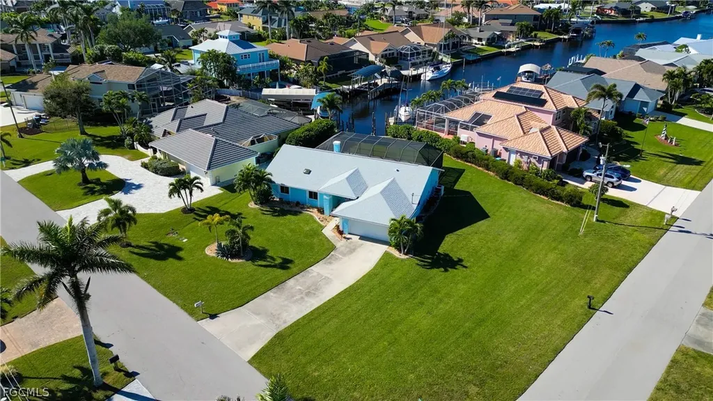 4924 SW 11th Court Cape Coral FL 33914