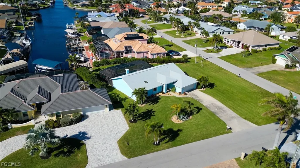 4924 SW 11th Court Cape Coral FL 33914