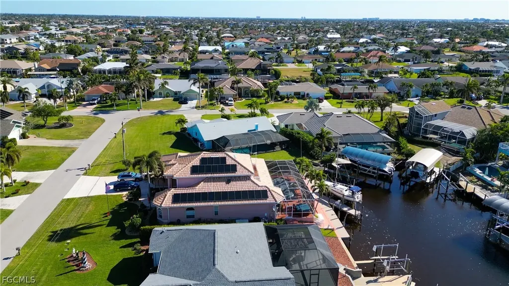 4924 SW 11th Court Cape Coral FL 33914