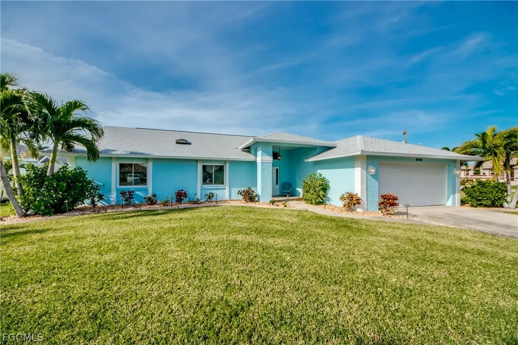 4924 SW 11th Court Cape Coral FL 33914