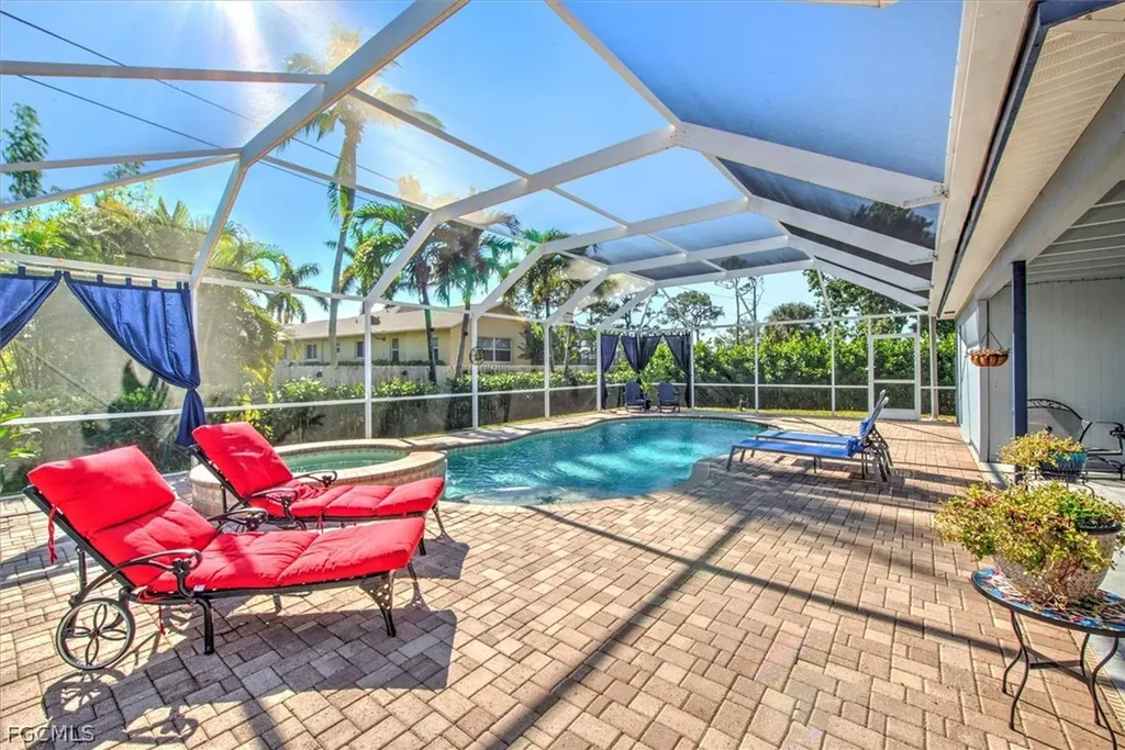 4771 Palmetto Terrace Estero FL 33928
