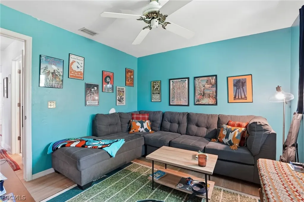 1225 SW 34th Terrace Cape Coral FL 33914