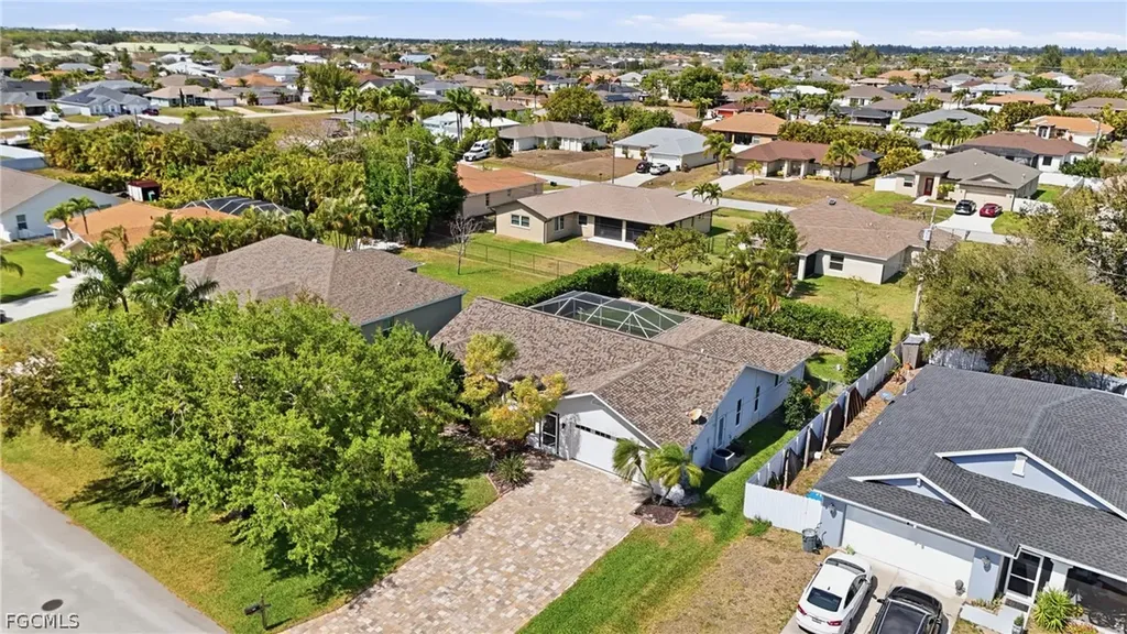 1225 SW 34th Terrace Cape Coral FL 33914