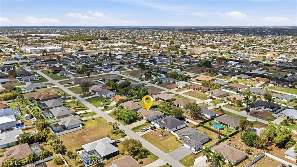 1225 SW 34th Terrace Cape Coral FL 33914