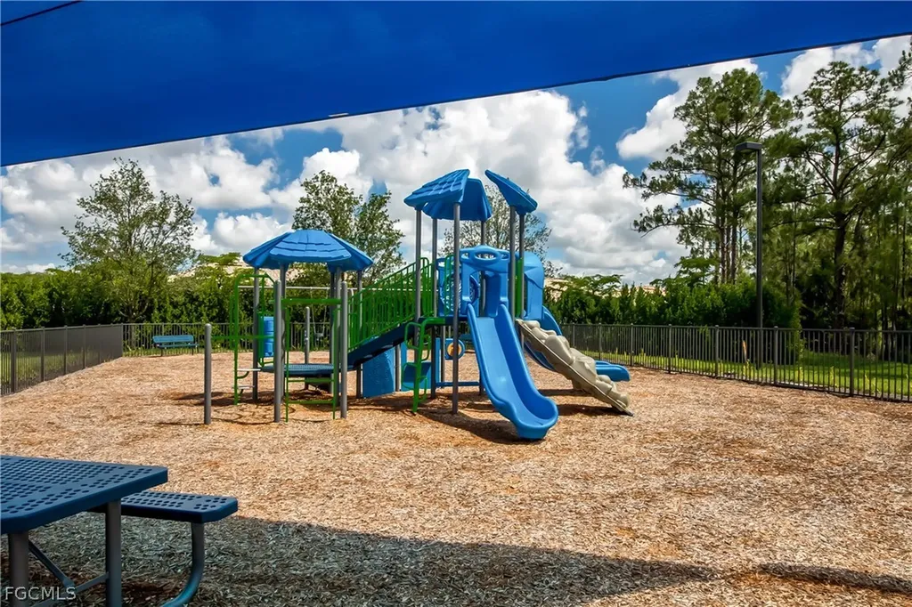 11986 Westmoreland Way Fort Myers FL 33913