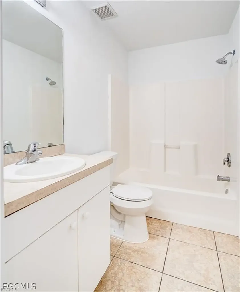 2705 Matena Avenue S Lehigh Acres FL 33973