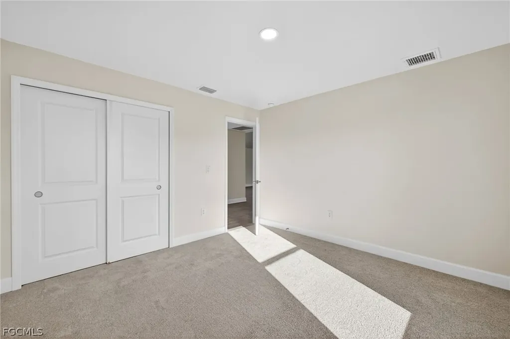2500 NW 8th Place Cape Coral FL 33993