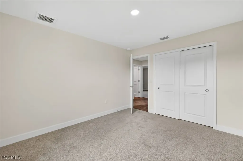 2500 NW 8th Place Cape Coral FL 33993