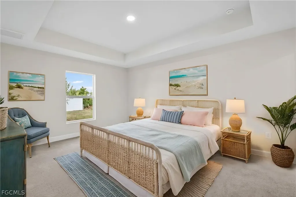 2500 NW 8th Place Cape Coral FL 33993