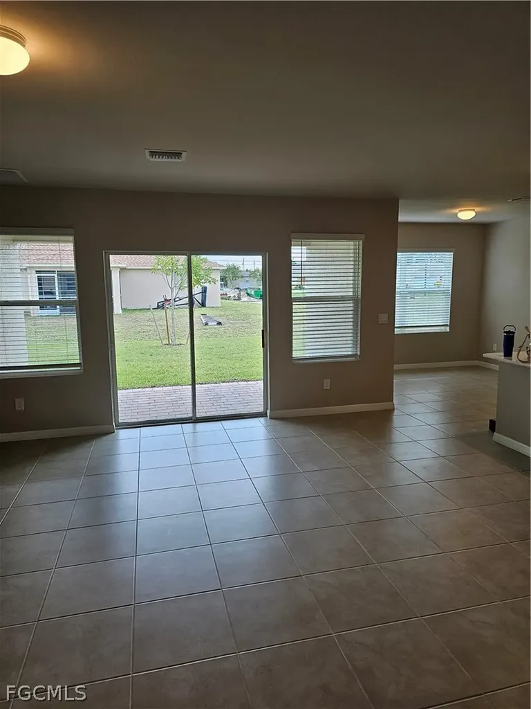 336 NW 15th Terrace Cape Coral FL 33993