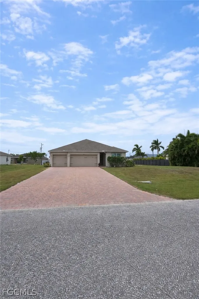 336 NW 15th Terrace Cape Coral FL 33993