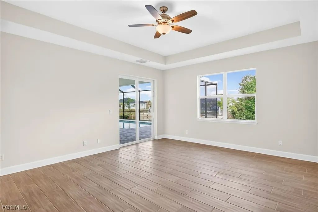 303 SE 1st Place Cape Coral FL 33990