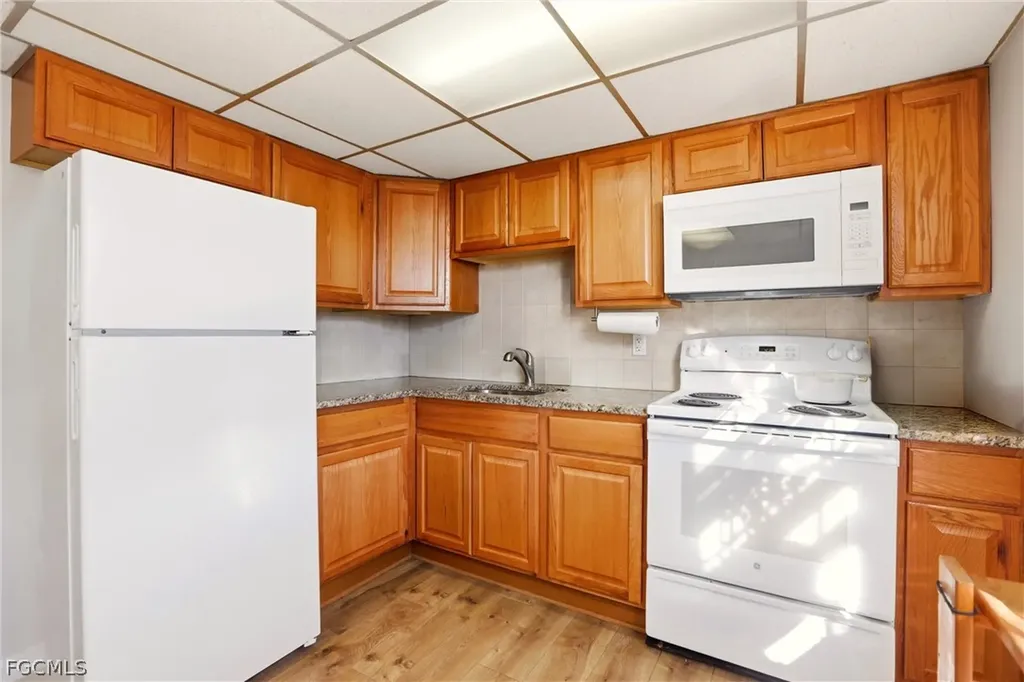 14938 Wise Way Fort Myers FL 33905