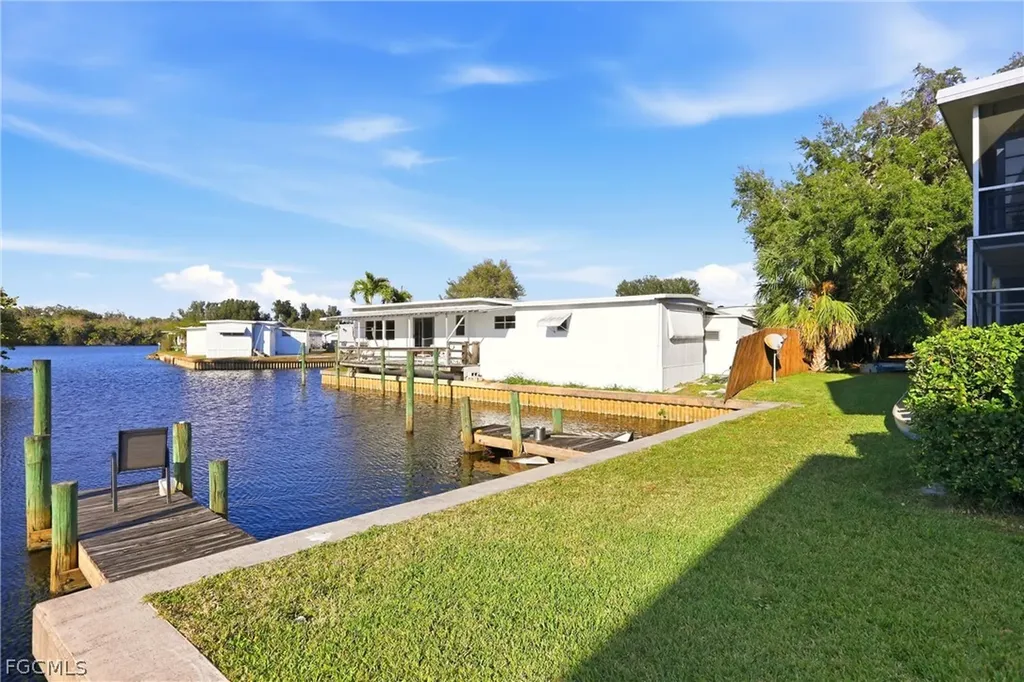 14938 Wise Way Fort Myers FL 33905