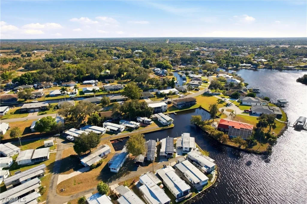 14938 Wise Way Fort Myers FL 33905
