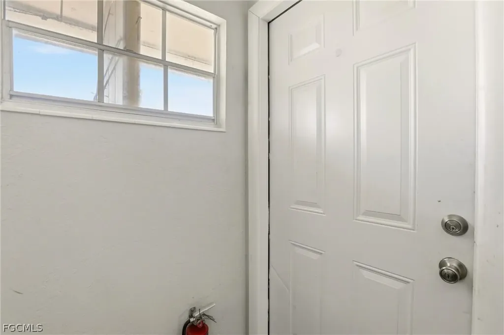 14938 Wise Way Fort Myers FL 33905