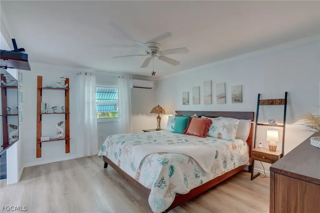 5554 Sir Walter Way North Fort Myers FL 33917