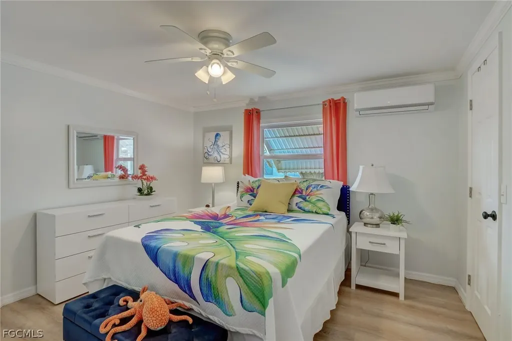 5554 Sir Walter Way North Fort Myers FL 33917