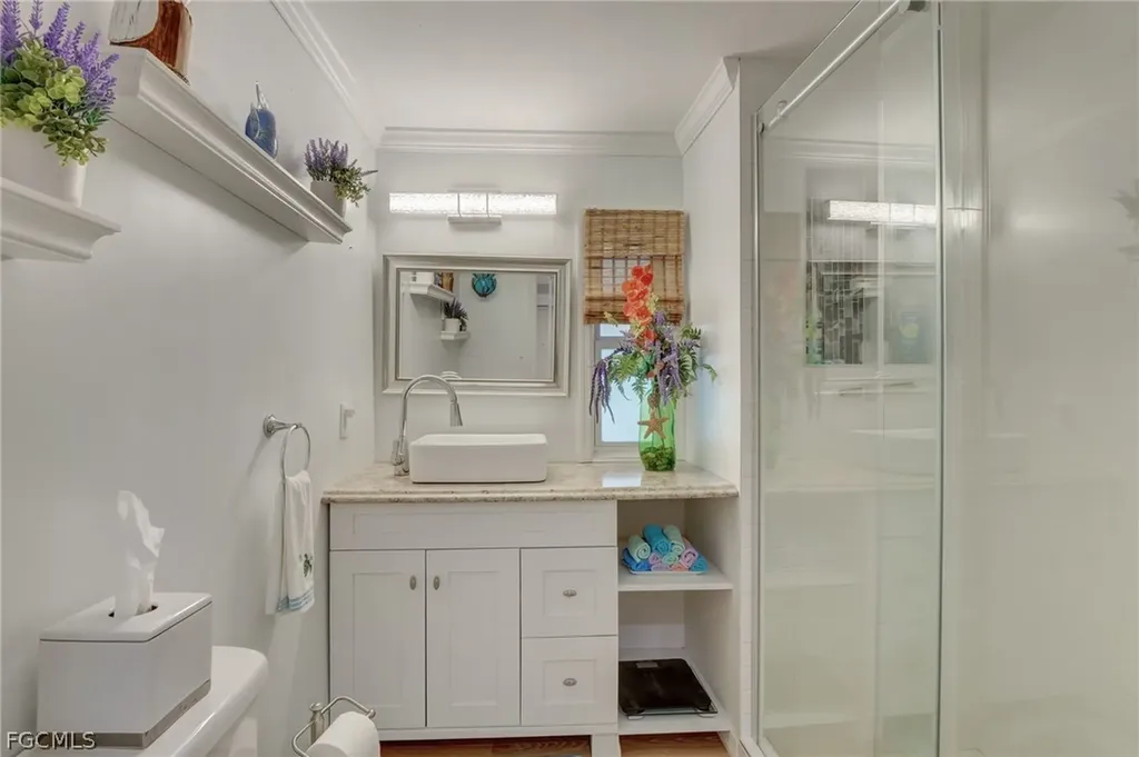 5554 Sir Walter Way North Fort Myers FL 33917