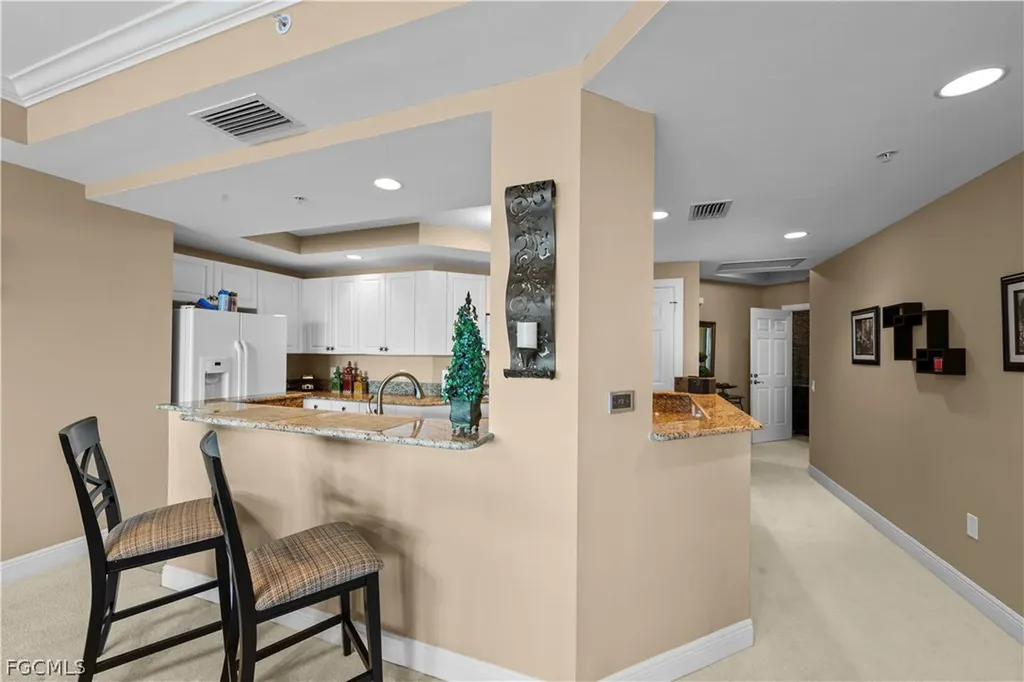 2745 1st Street Fort Myers FL 33916