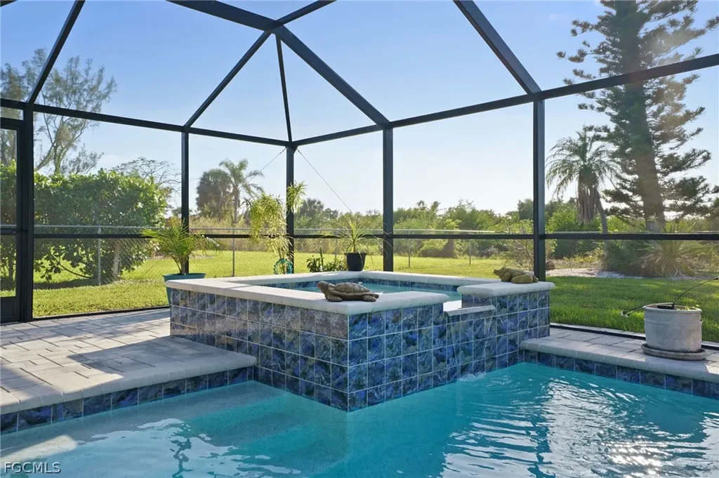 5714 SW 1st Court Cape Coral FL 33914