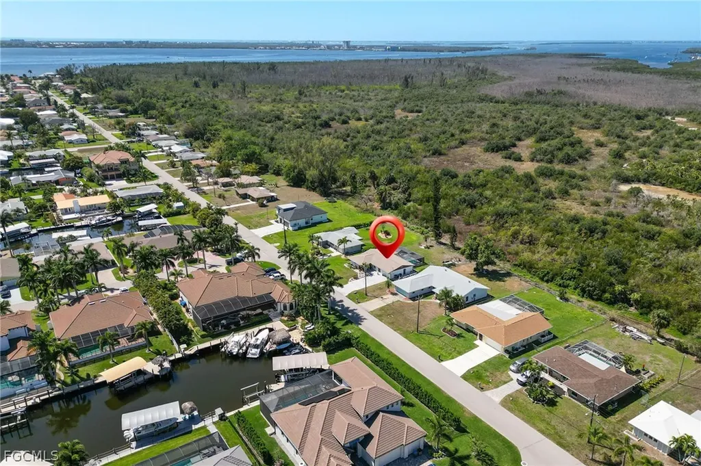 5714 SW 1st Court Cape Coral FL 33914