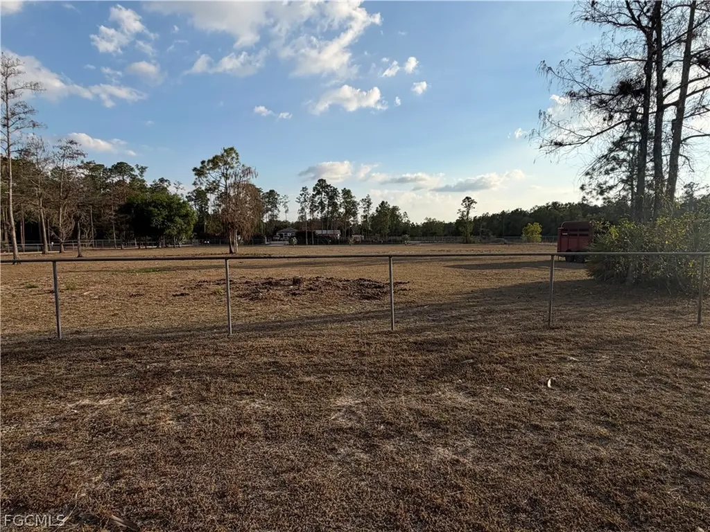 3931 2nd Avenue SE Naples FL 34117