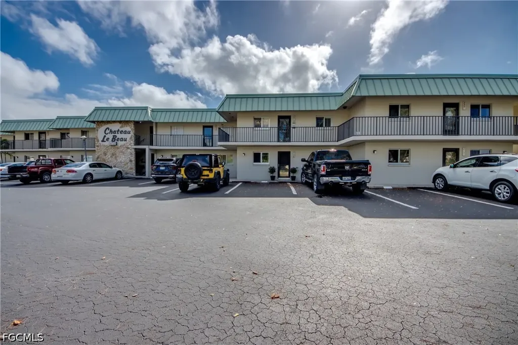 6725 Winkler Road Fort Myers FL 33919