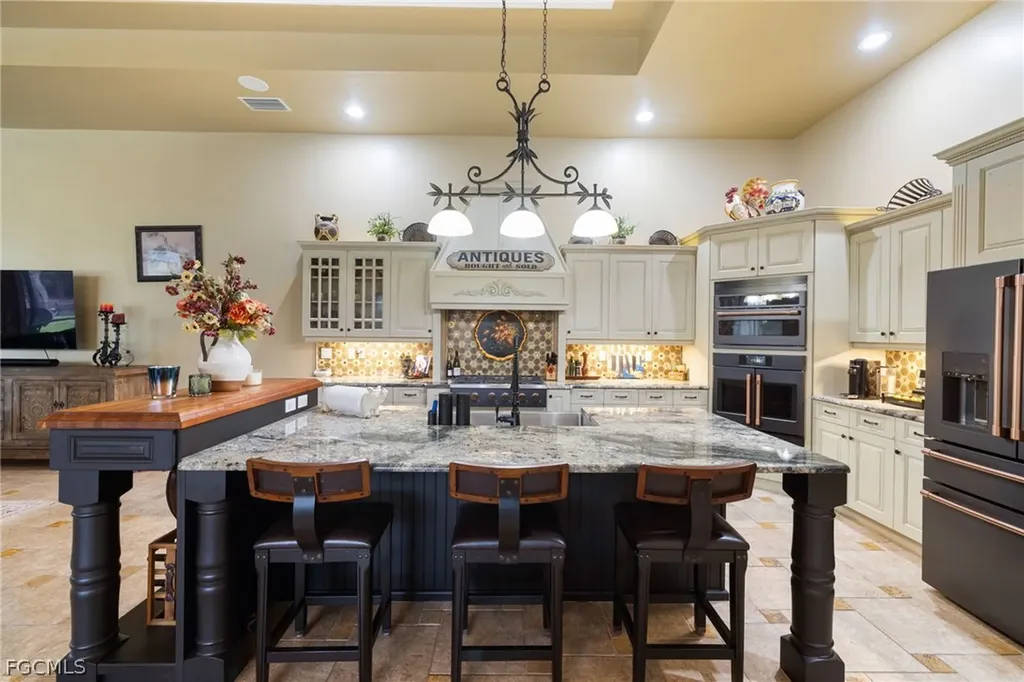 4140 Horse Creek Boulevard Fort Myers FL 33905