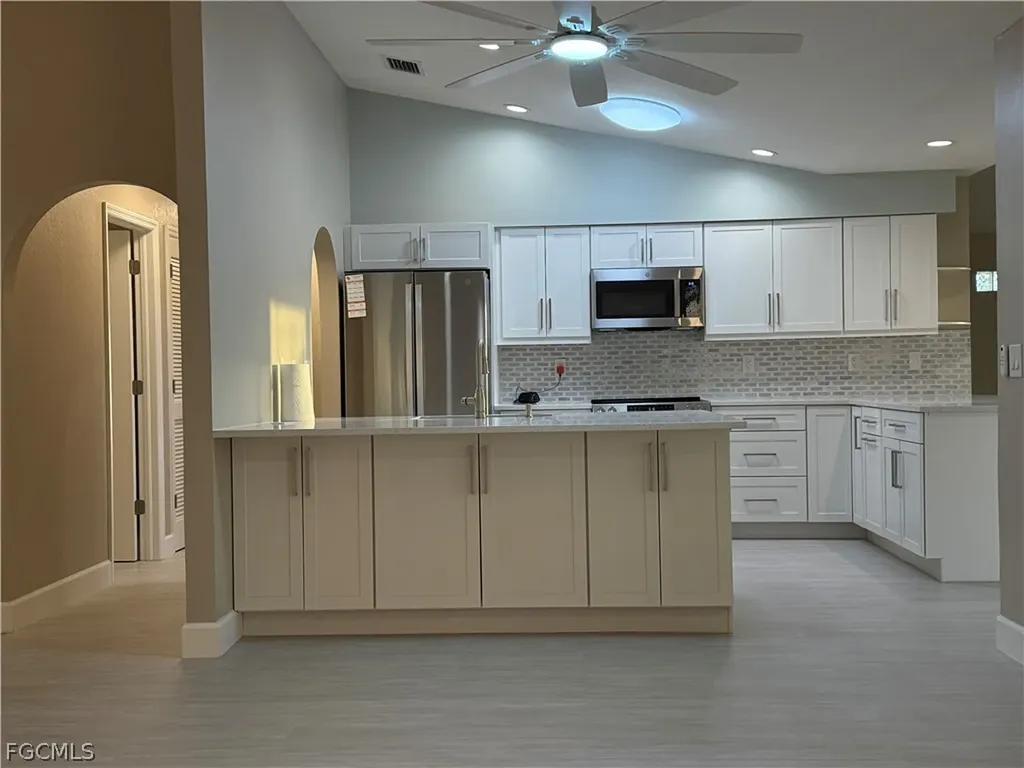 11574 Royal Tee Circle Cape Coral FL 33991