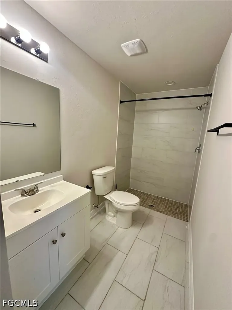 4408 Skyline Boulevard Cape Coral FL 33914