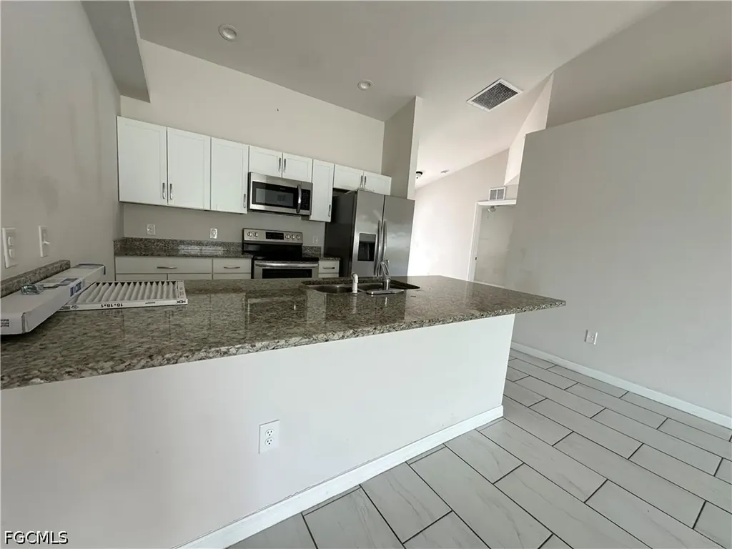 4408 Skyline Boulevard Cape Coral FL 33914