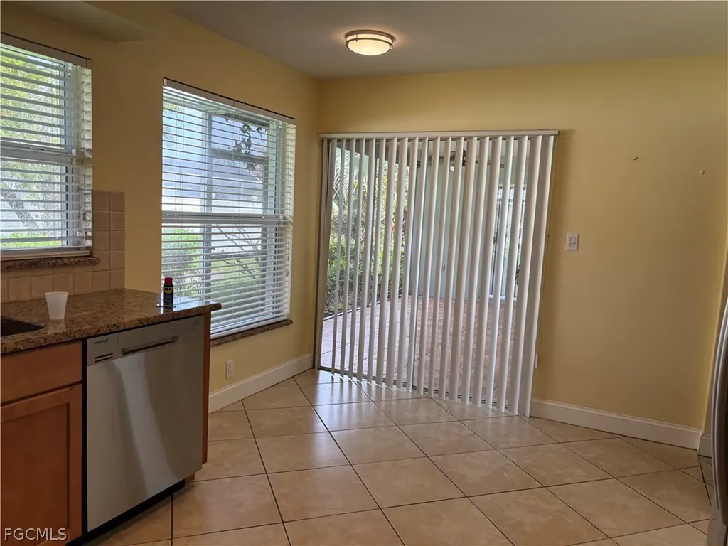 5652 Eichen Circle E Fort Myers FL 33919