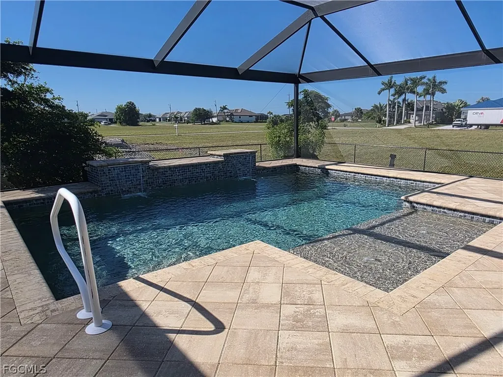 4204 NW 39th Street Cape Coral FL 33993