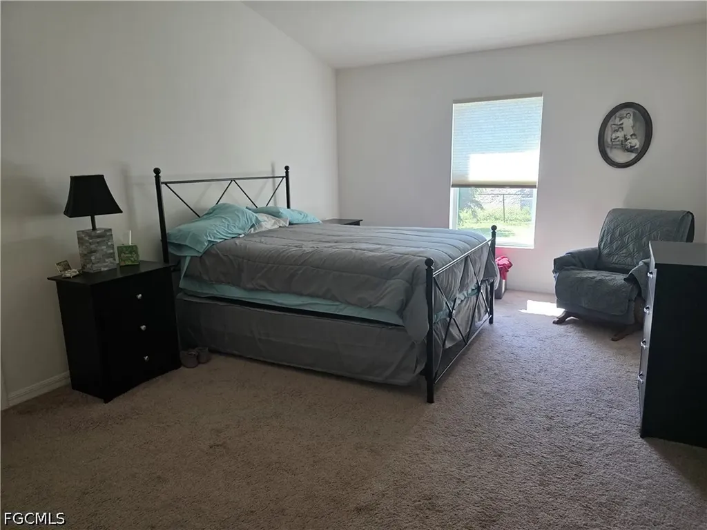 4204 NW 39th Street Cape Coral FL 33993
