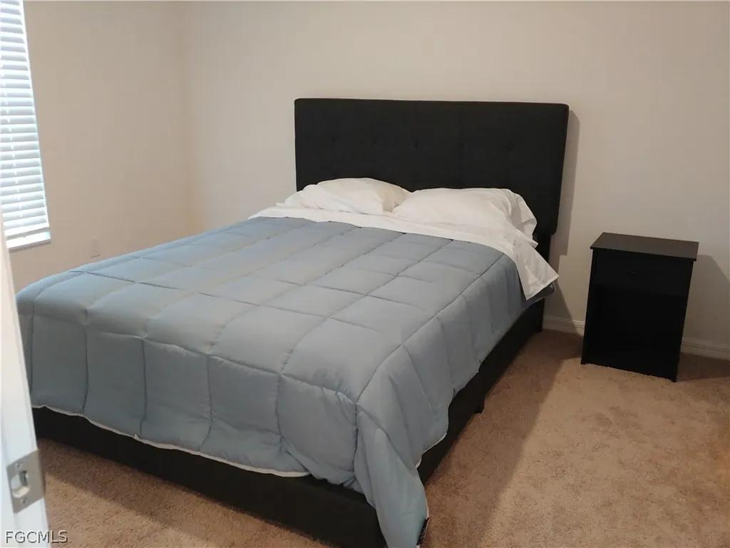 4204 NW 39th Street Cape Coral FL 33993