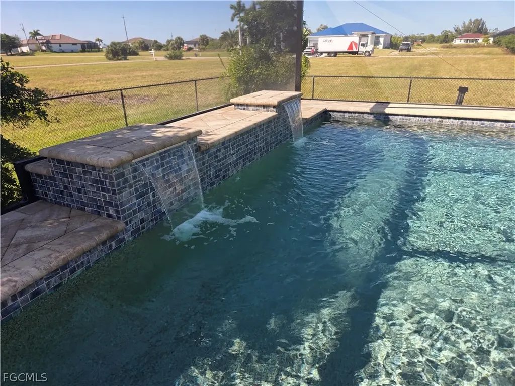 4204 NW 39th Street Cape Coral FL 33993