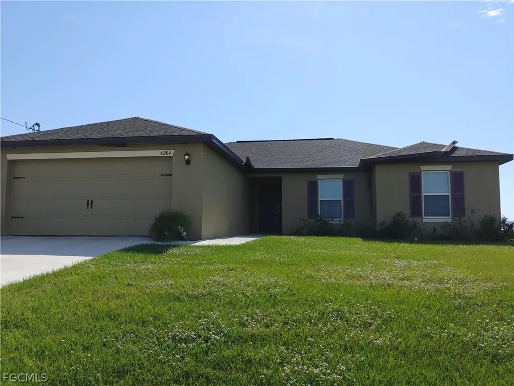 4204 NW 39th Street Cape Coral FL 33993