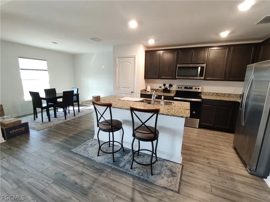 4204 NW 39th Street Cape Coral FL 33993