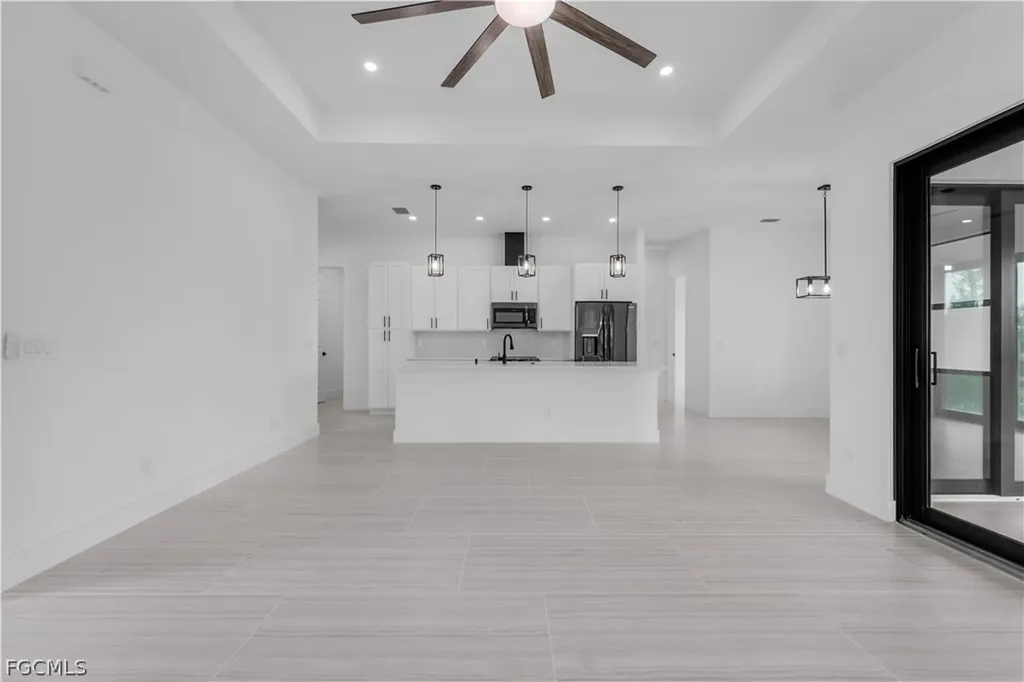 2515 NW 41st Avenue Cape Coral FL 33993