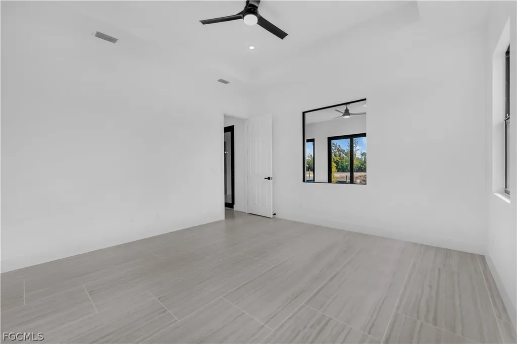 2515 NW 41st Avenue Cape Coral FL 33993