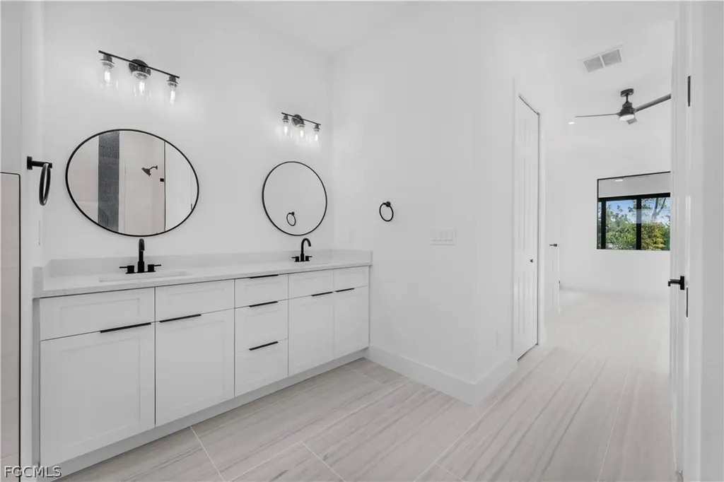 2515 NW 41st Avenue Cape Coral FL 33993