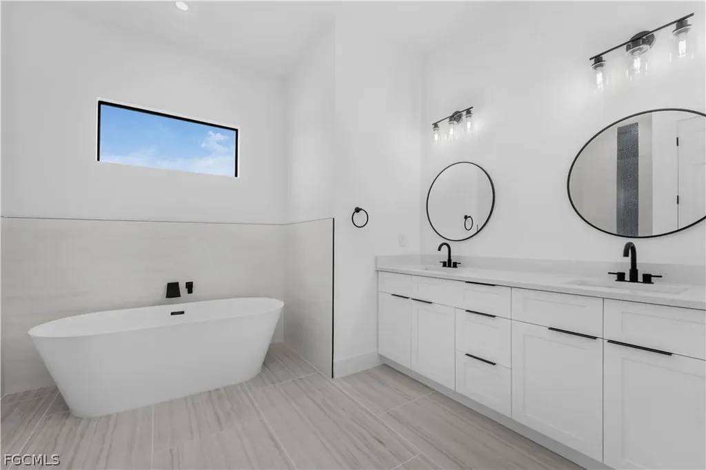 2515 NW 41st Avenue Cape Coral FL 33993