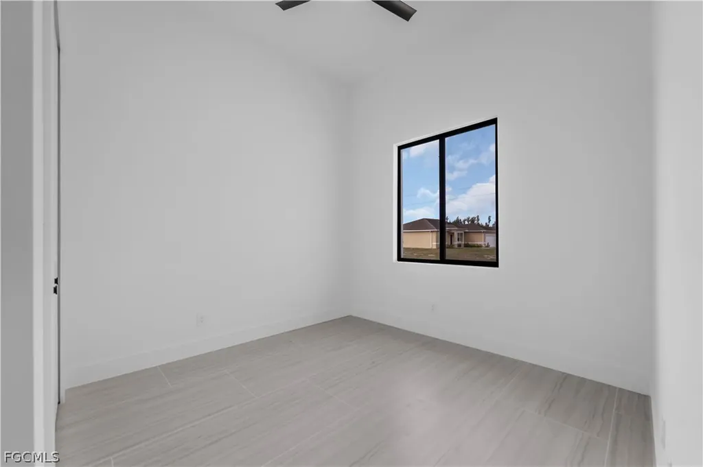 2515 NW 41st Avenue Cape Coral FL 33993