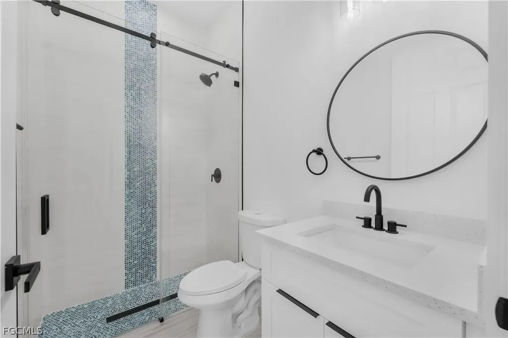 2515 NW 41st Avenue Cape Coral FL 33993
