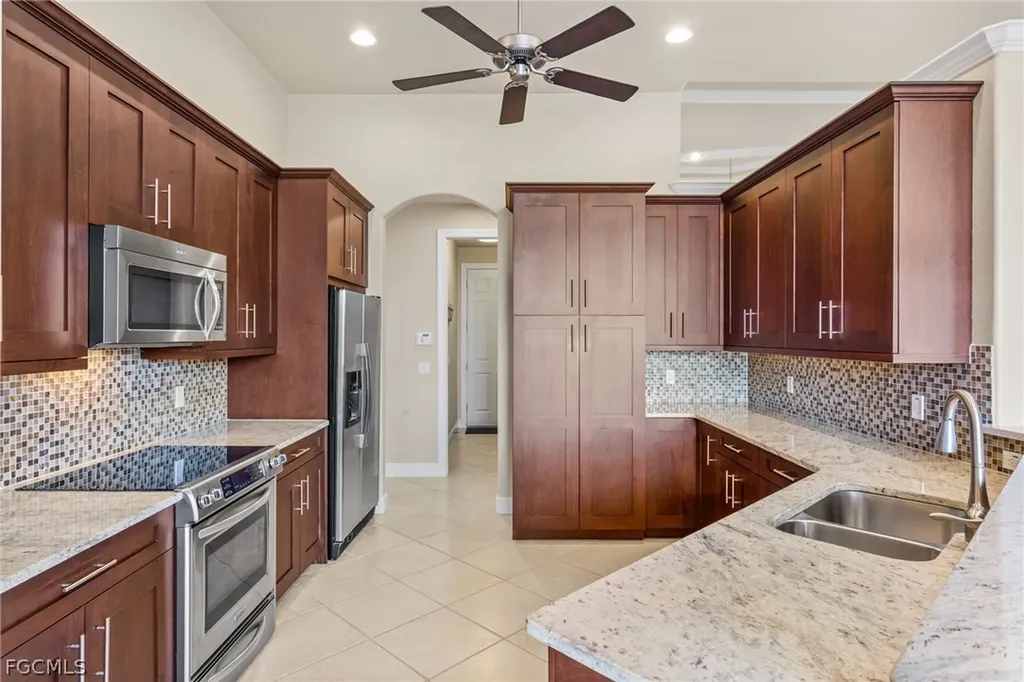 1921 SW 54th Street Cape Coral FL 33914