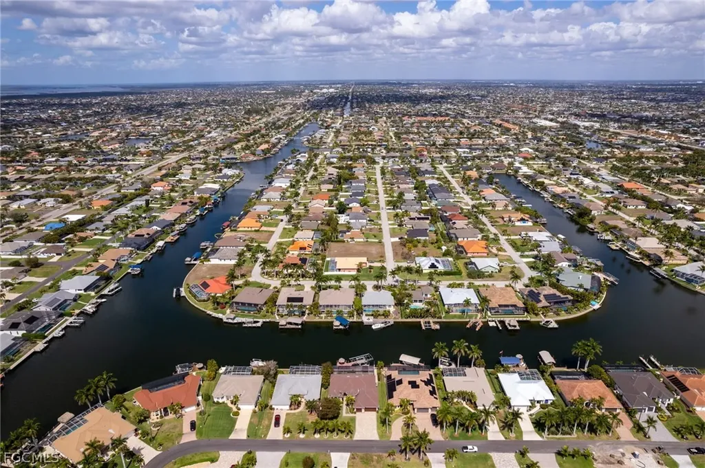 1921 SW 54th Street Cape Coral FL 33914