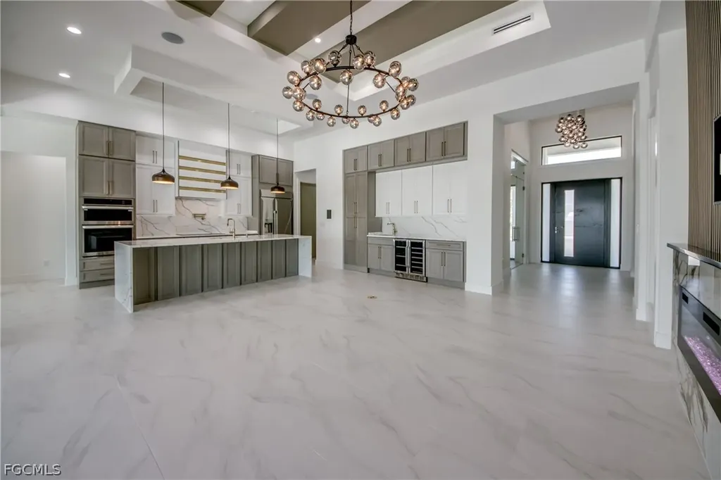 5310 Bayview Court Cape Coral FL 33904