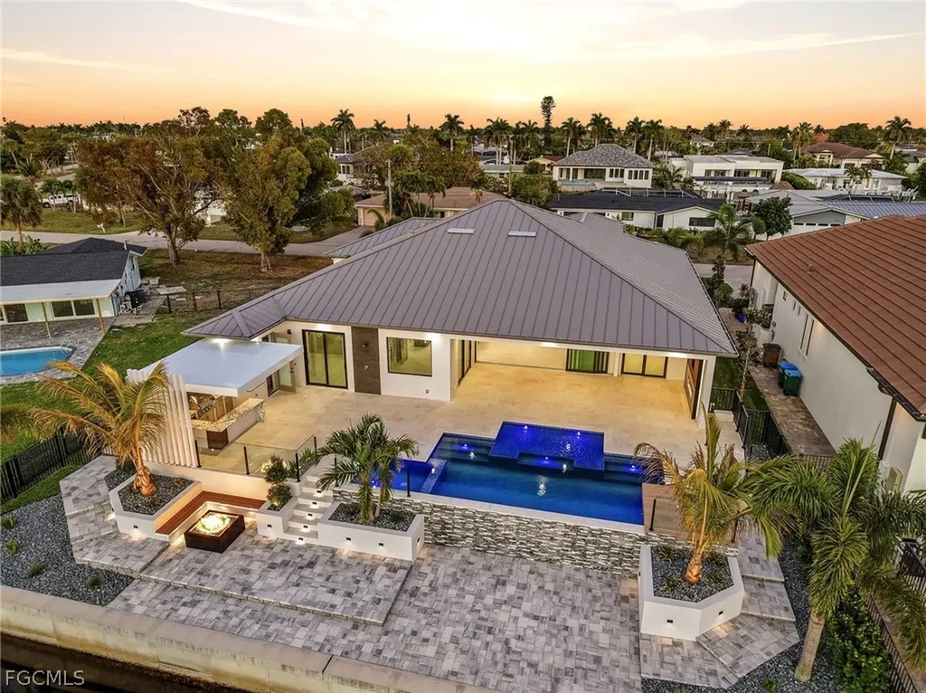 5310 Bayview Court Cape Coral FL 33904