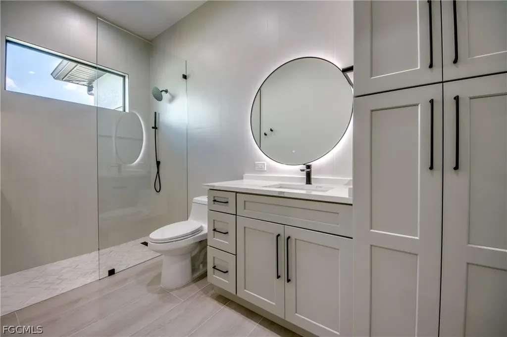 5310 Bayview Court Cape Coral FL 33904